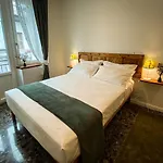 Taffeta Bed & Breakfast 4*