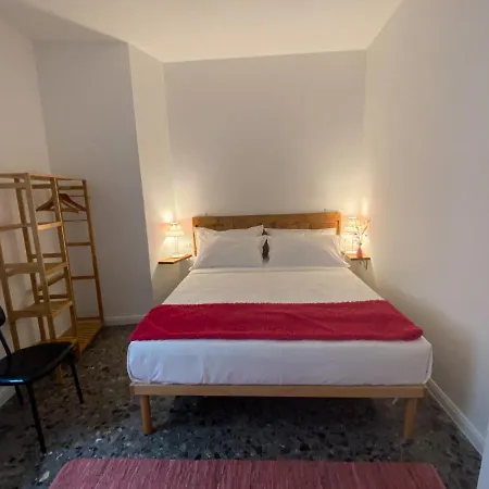 Taffeta Bed & Breakfast